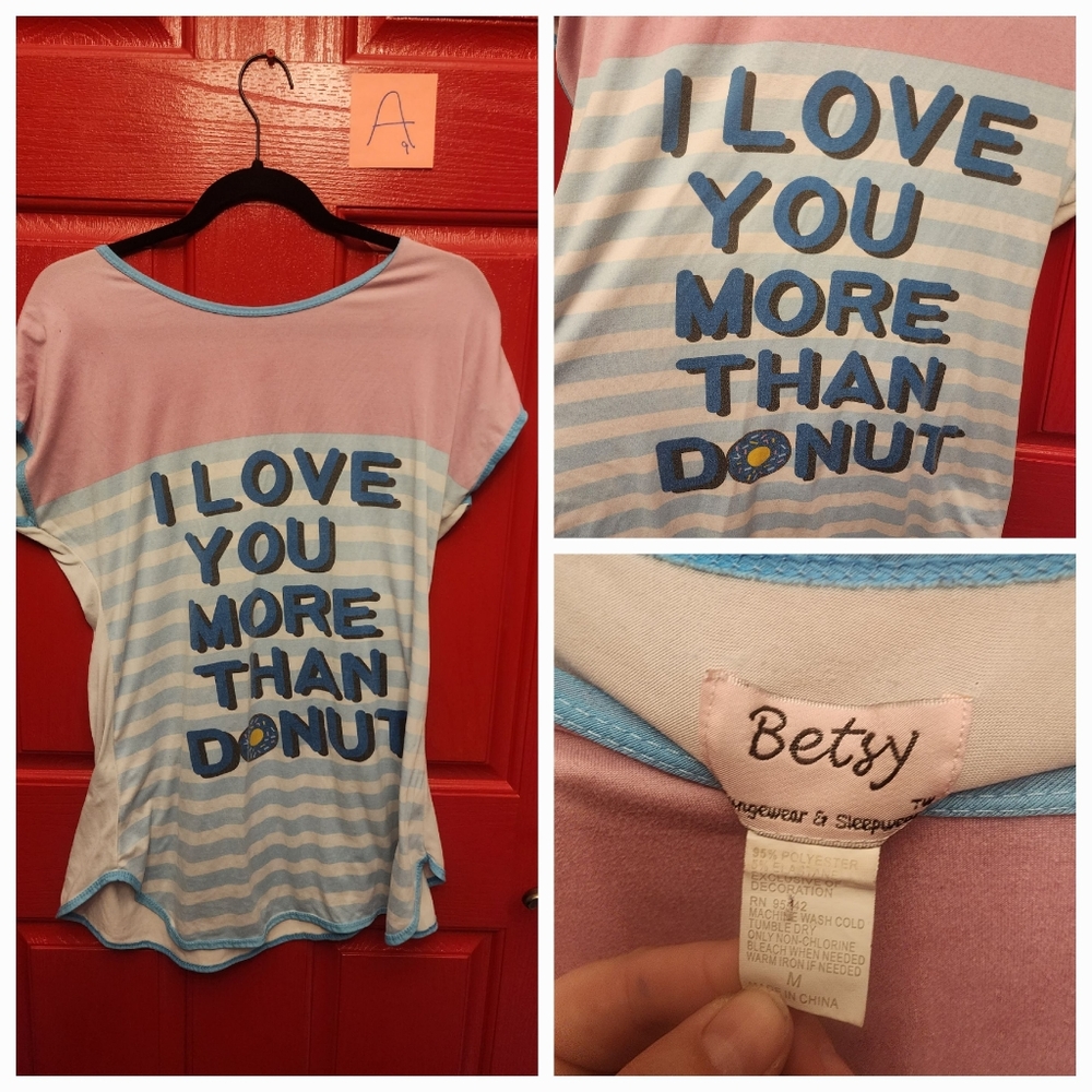 Betsy TShirt I love you more than donuts Medium